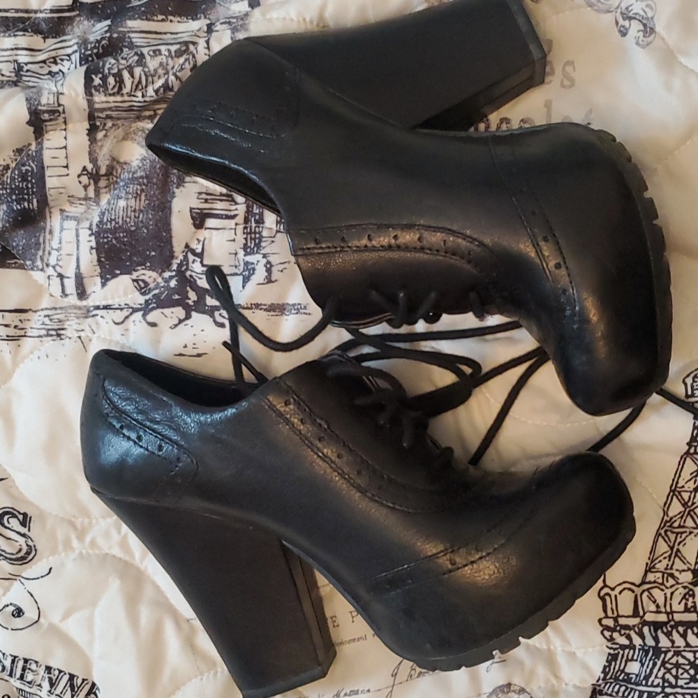 Vintage Kork-Ease Black Booties Shoes size 6 - Picture 2 of 5